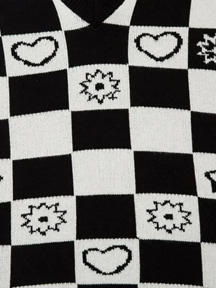 Men's Checkered Heart Pattern Sweater Vest