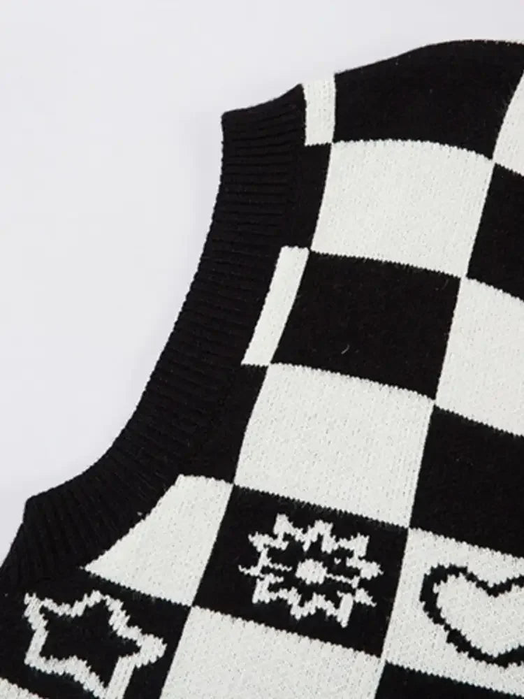 Men's Checkered Heart Pattern Sweater Vest