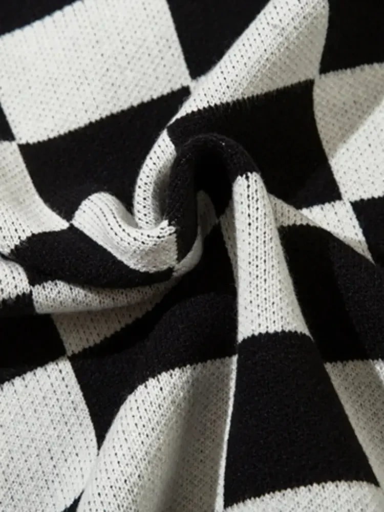 Men's Checkered Heart Pattern Sweater Vest