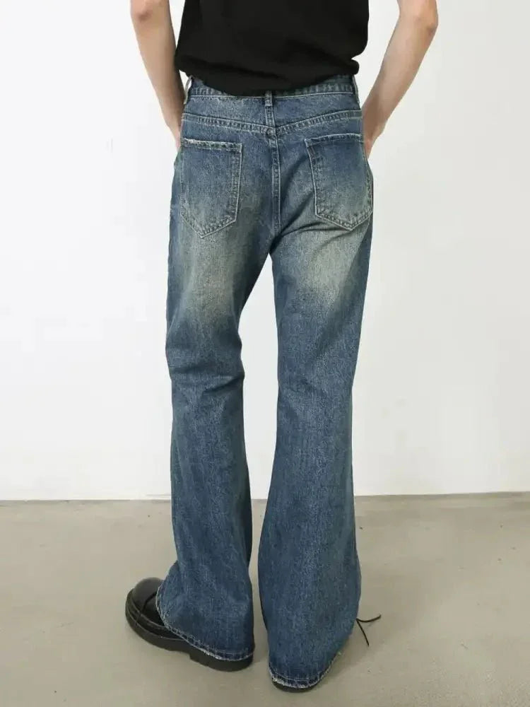Men's Distressed Jeans with Pockets - Update AvenueTrendsi100400071621142100400071621142Men's Distressed Jeans with PocketsMedium