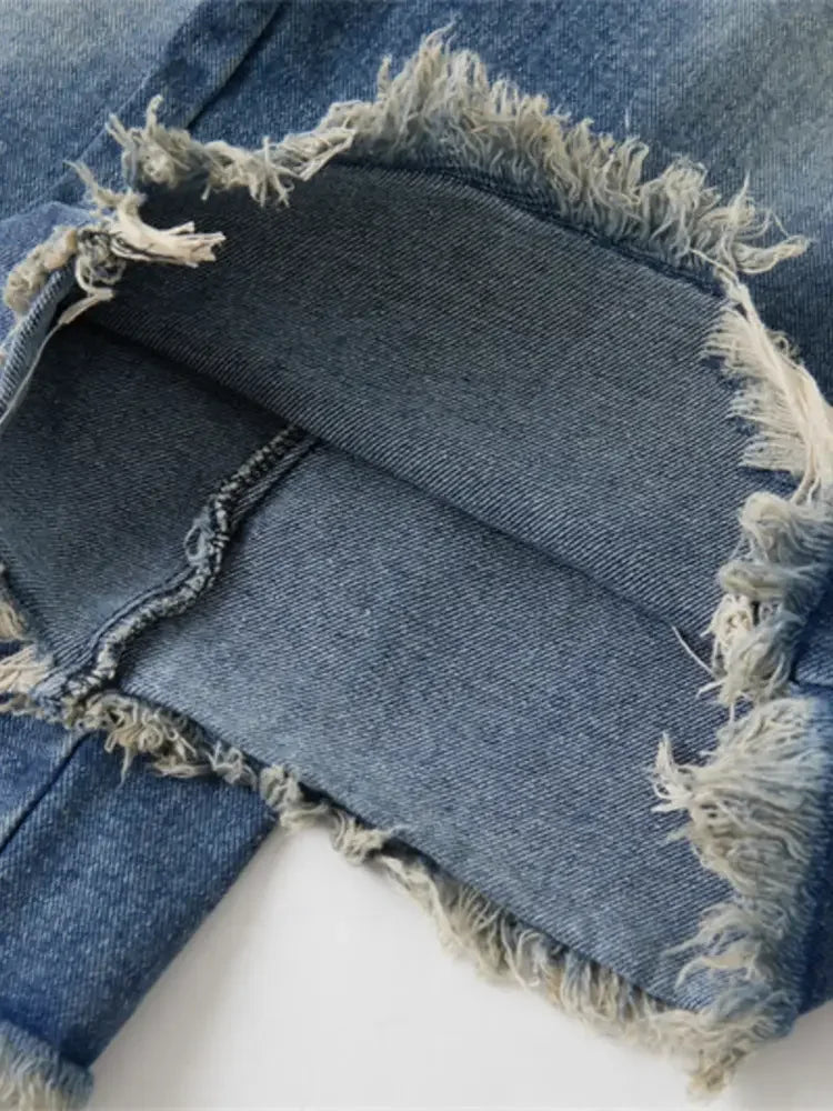 Men's Distressed Wide Leg Denim Shorts