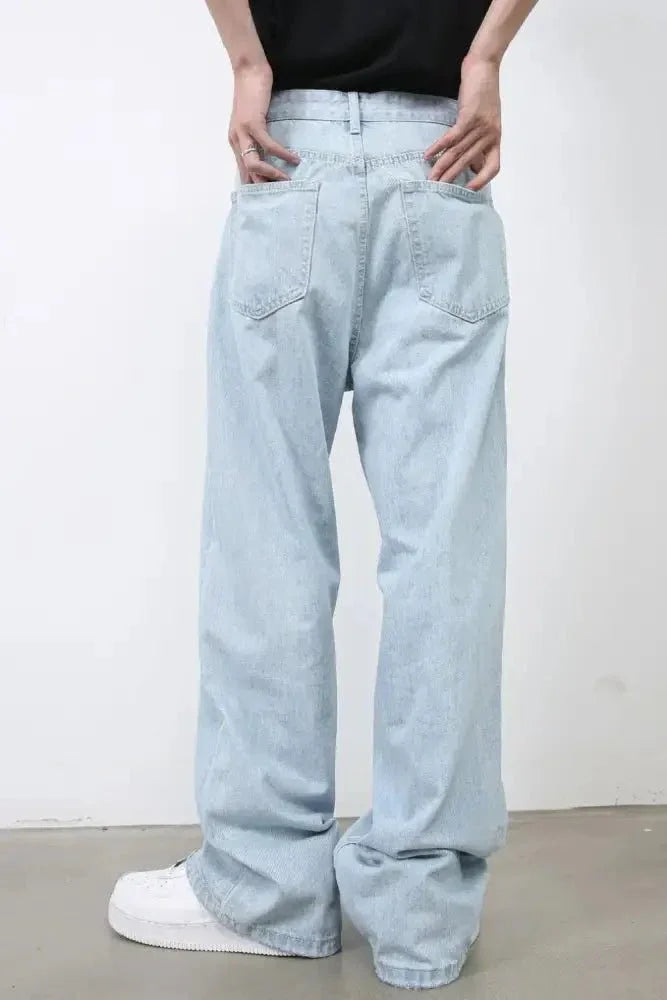 Men's Loose Fit Jeans with Pockets - Update AvenueTrendsi100400000358188100400000358188Men's Loose Fit Jeans with PocketsLight Blue