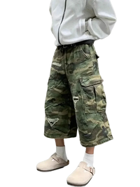 Plus size distressed camouflage cargo capris shorts with distressed details for men