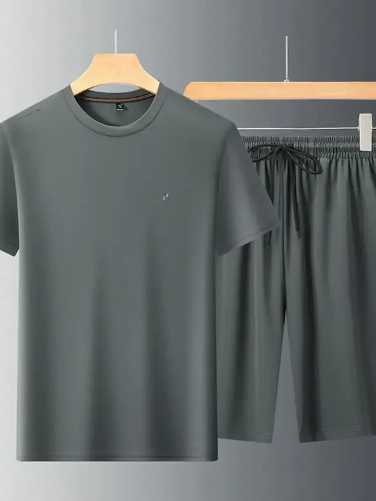 Men's Plus Size Round Neck Short Sleeve Top and Shorts Set
