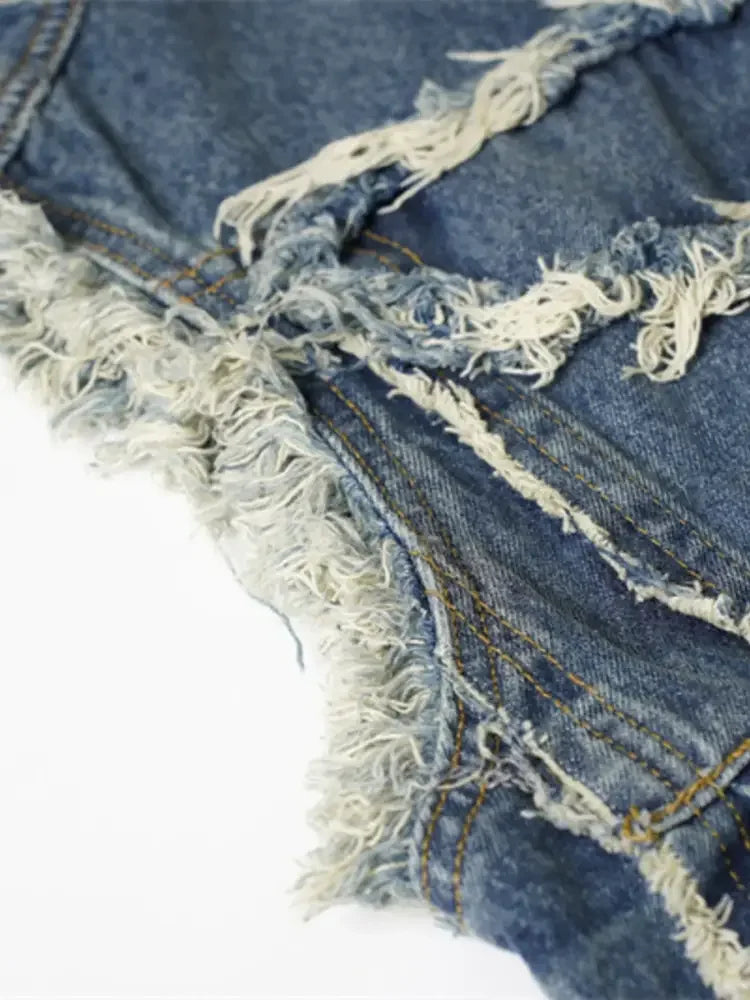 Men's Raw Hem Button Up Sleeveless Denim Jacket