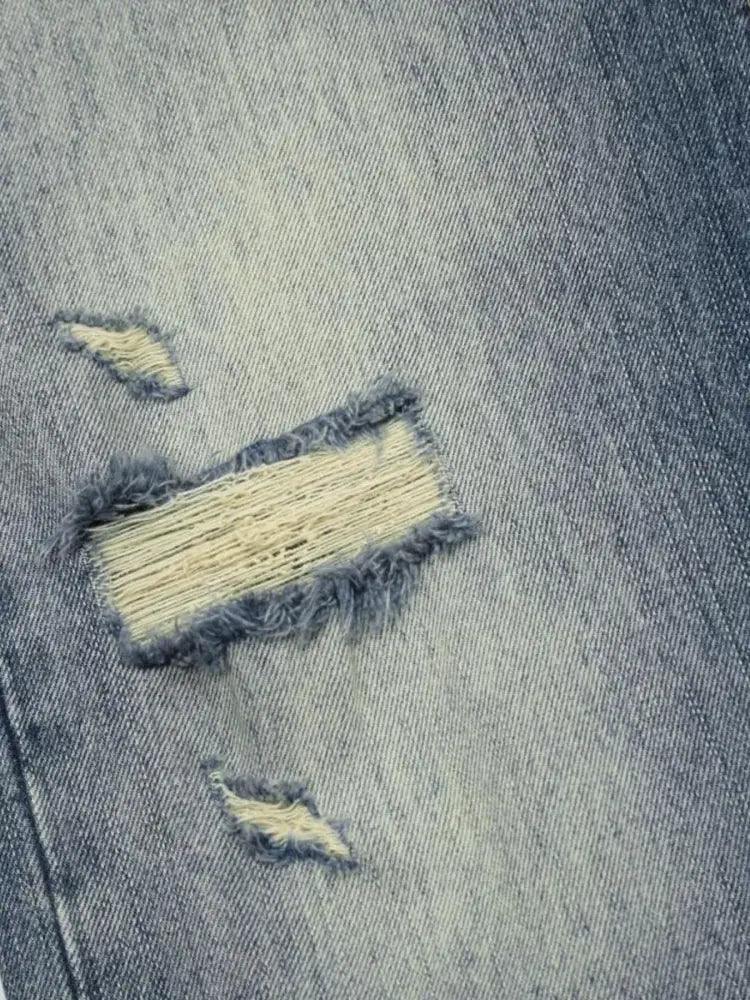 Men's Vintage Wash Distressed Jeans - Update AvenueTrendsi100400728323203100400728323203Men's Vintage Wash Distressed JeansWashed Blue