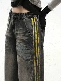 Men's Vintage Washed Wide Leg Jeans with Chain Detail - Update AvenueTrendsi100400573763134100400573763134Men's Vintage Washed Wide Leg Jeans with Chain DetailLava Black
