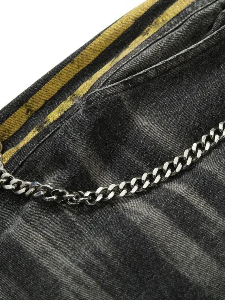 Men's Vintage Washed Wide Leg Jeans with Chain Detail - Update AvenueTrendsi100400573763134100400573763134Men's Vintage Washed Wide Leg Jeans with Chain DetailLava Black