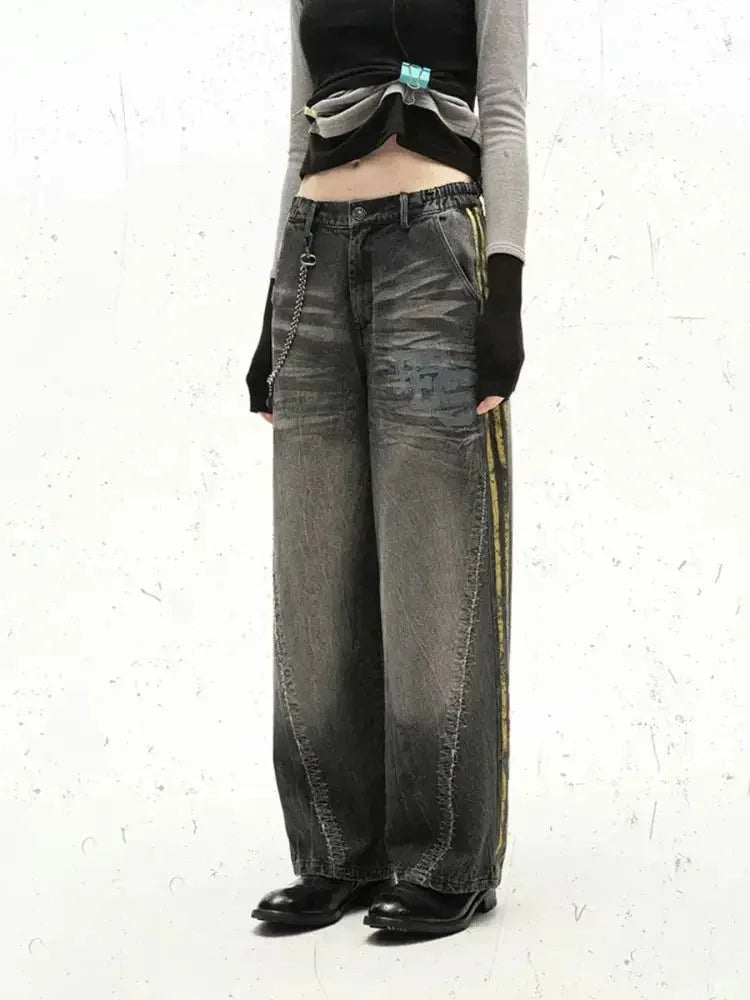 Men's Vintage Washed Wide Leg Jeans with Chain Detail - Update AvenueTrendsi100400573763134100400573763134Men's Vintage Washed Wide Leg Jeans with Chain DetailLava Black