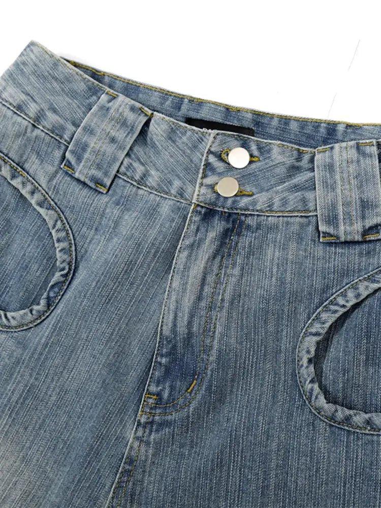 Men's Washed Denim Bermuda Shorts with Curved Pocket Detail - Update AvenueTrendsi100400163838624100400163838624Men's Washed Denim Bermuda Shorts with Curved Pocket DetailBlue