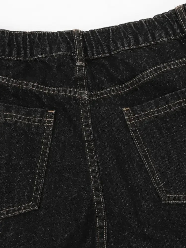 Men's Wide-Leg Denim Shorts with Plaid Accent