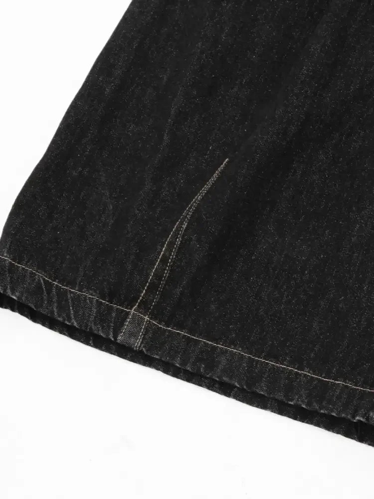 Men's Wide-Leg Denim Shorts with Plaid Accent