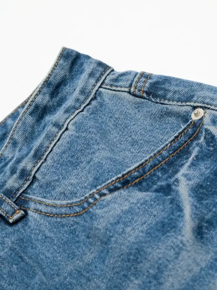 Men's Wide Leg Relaxed Fit Denim Shorts