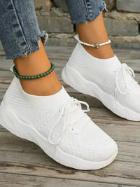 Mesh Round Toe Flat Athletic - Update AvenueTrendsi100600761803756100600761803756Mesh Round Toe Flat AthleticWhite