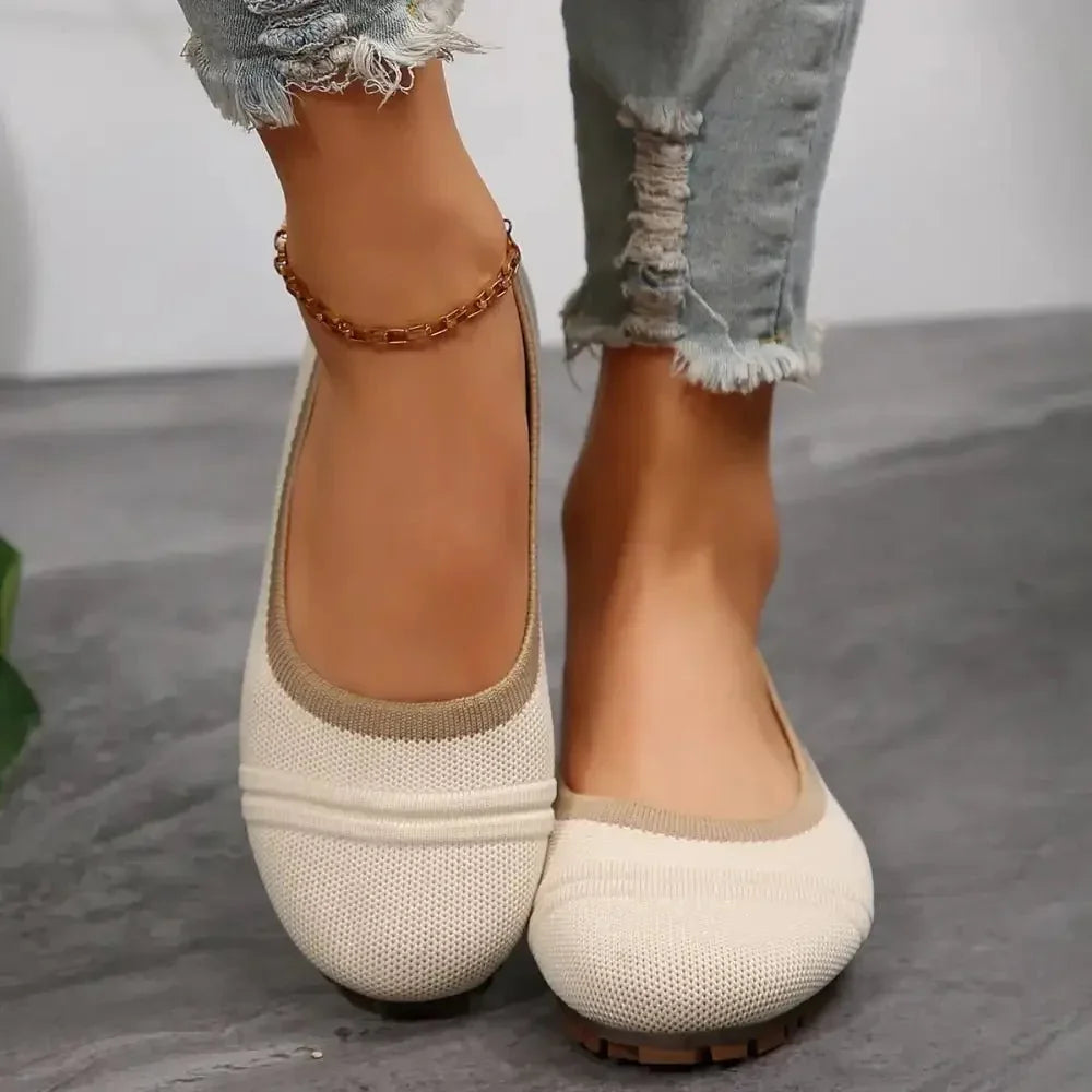 Mesh Round Toe Flat Slip - Ons - Update AvenueTrendsi100600162464431100600162464431Mesh Round Toe Flat Slip - OnsWhite