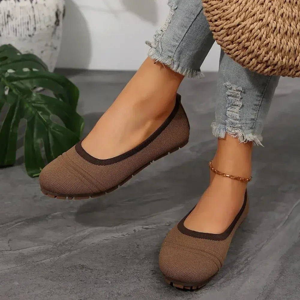 Mesh Round Toe Flat Slip - Ons - Update AvenueTrendsi100600162467615100600162467615Mesh Round Toe Flat Slip - OnsBlack