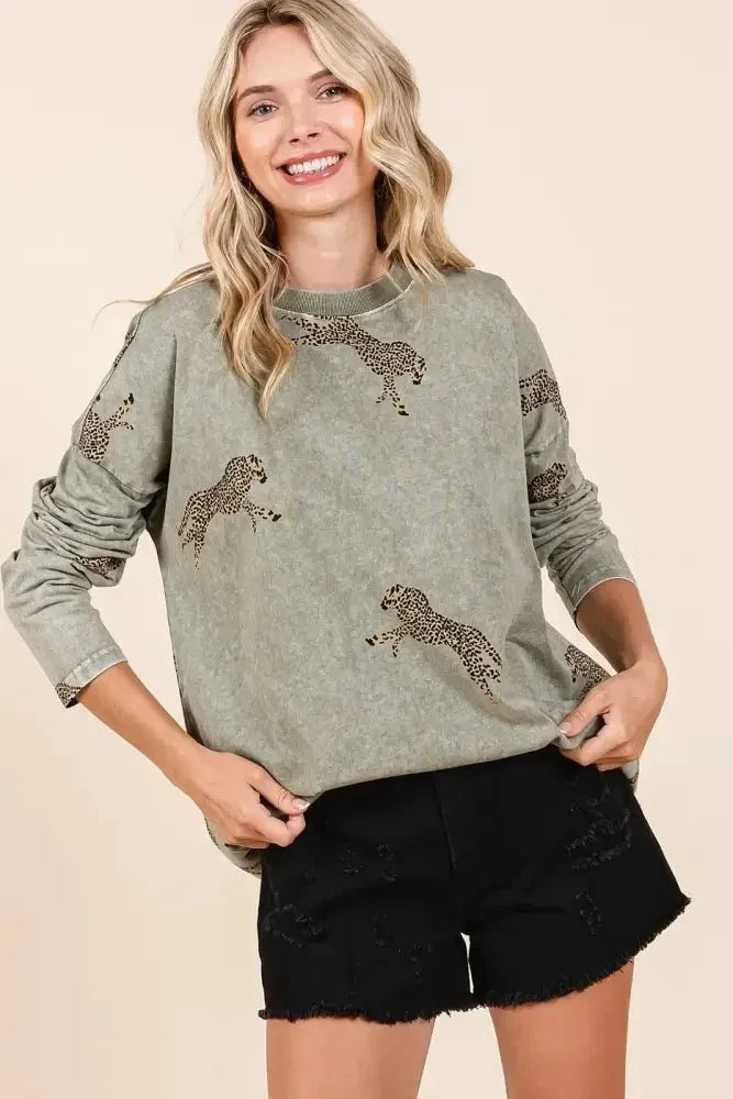 Mittoshop Mineral Wash Cheetah Print Long Sleeve Top - Update AvenueT-ShirtsTrendsi100100751611489100100751611489b2a0d45e7d824c7b98792064358494f4 - Max - OriginSAGE