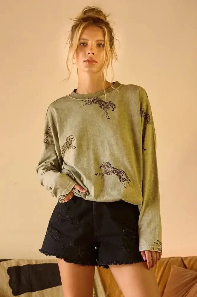 Mittoshop Mineral Wash Cheetah Print Long Sleeve Top - Update AvenueT-ShirtsTrendsi100100751611489100100751611489d43df12f1aac49cd9fbbe7cae116d616 - Max - OriginSAGE