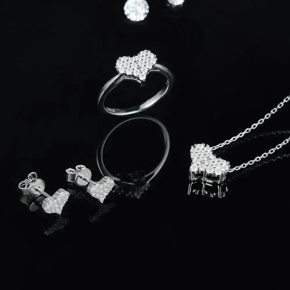 Moissanite 925 Sterling Silver Heart Bracelet - Update AvenueBraceletsTrendsi100500429021217100500429021217Moissanite 925 Sterling Silver Heart BraceletSilver