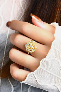 Moissanite Flower Shape Ring - Update AvenueRingTrendsi101300166319717101300166319717Moissanite Flower Shape RingGold