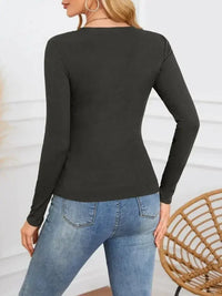 Notched Long Sleeve T-Shirt - Update AvenueT-ShirtsTrendsi10010083962119110010083962119156458c69 - 1e82 - 4255 - 90dd - fe9c7e17dd56 - Max - OriginBlack