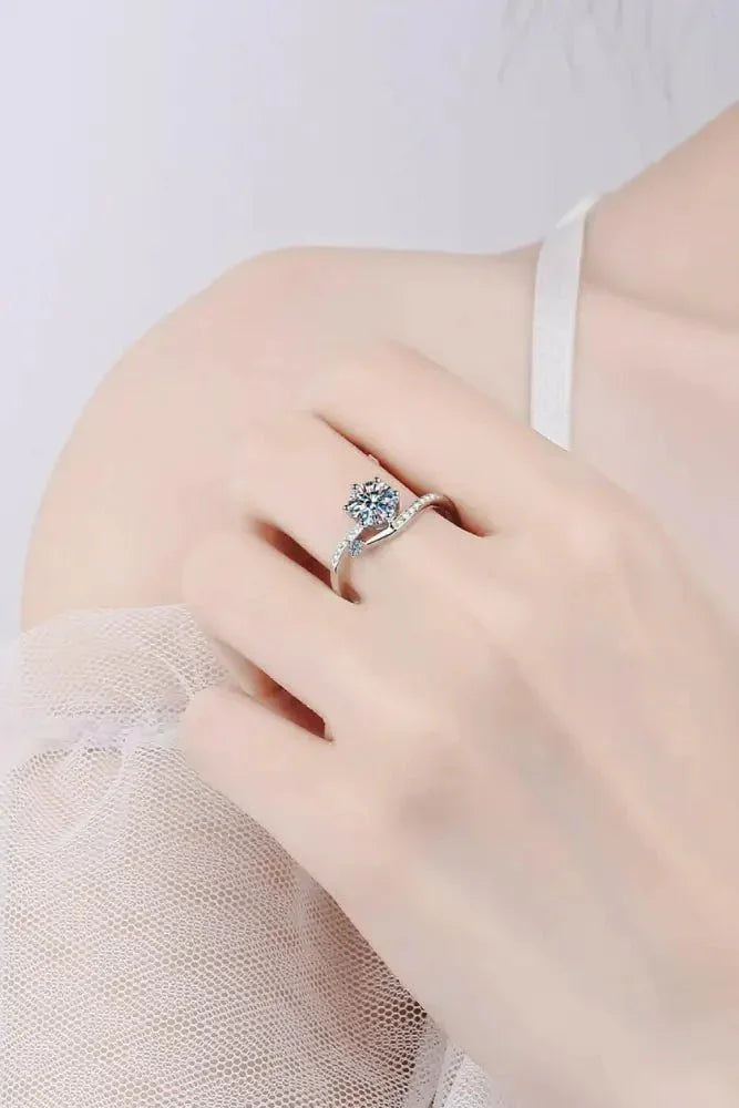 On My Mind 925 Sterling Silver Moissanite Ring - Update AvenueRingTrendsi101300039437077101300039437077On My Mind 925 Sterling Silver Moissanite RingSilver