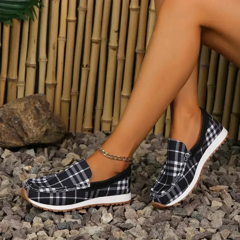Plaid Round Toe Slip - Ons - Update AvenueTrendsi100600970511009100600970511009Plaid Round Toe Slip - OnsBlack