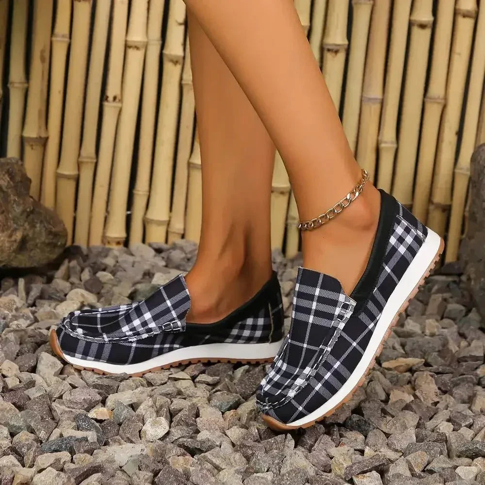 Plaid Round Toe Slip - Ons - Update AvenueTrendsi100600970511009100600970511009Plaid Round Toe Slip - OnsBlack