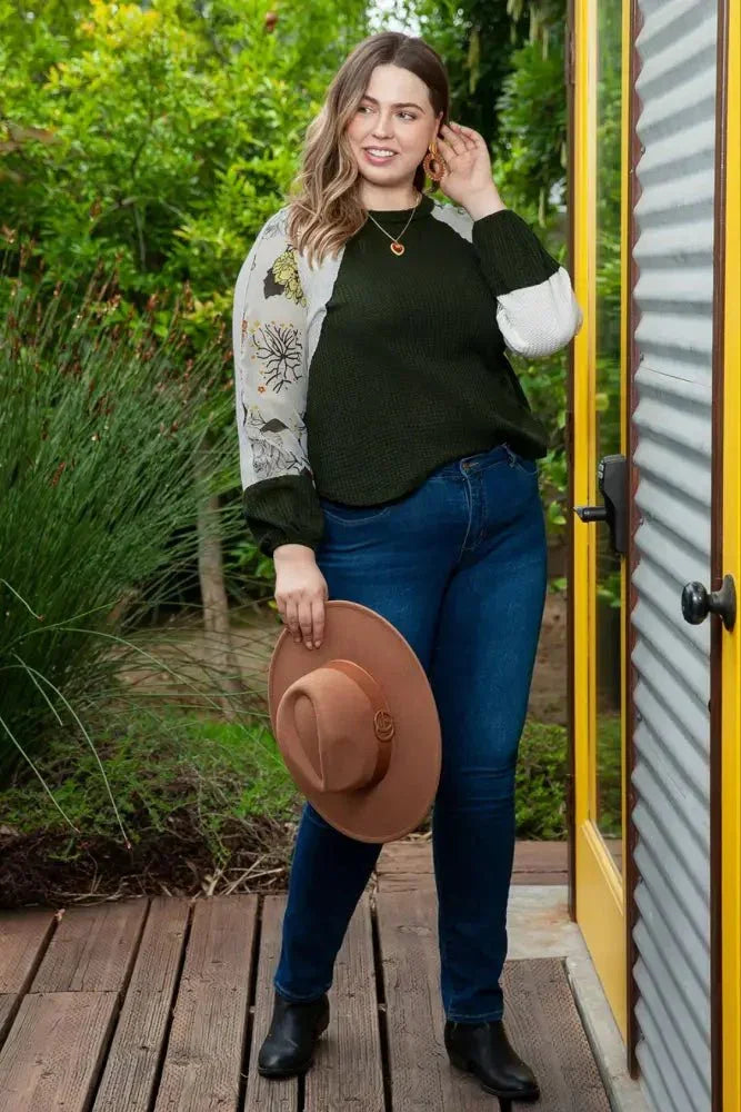 Plus Size Floral Waffle - Knit Round Neck Blouse - Update AvenueTrendsi10010172364464810010172364464856c58e30f5af409fbbd0c2e1150e87ac - MaxArmy Green
