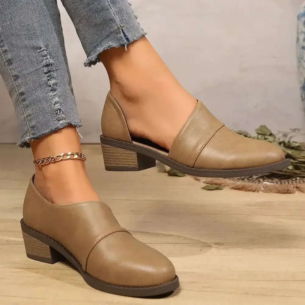 Point Toe Block Heels Pumps - Update AvenueTrendsi100600853809988100600853809988Point Toe Block Heels PumpsKhaki