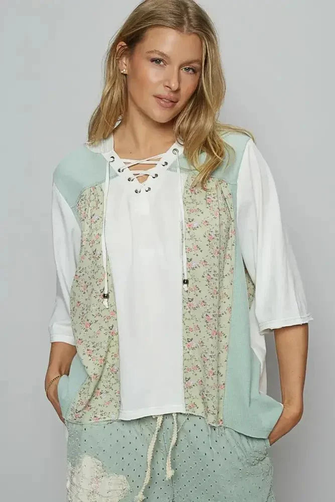 POL Lace - Up Hooded T-Shirt with Paisley Panel Detail - Update AvenueT-ShirtsTrendsi100100174911416100100174911416521697a5 - 7904 - 491d - a3fd - ae6c37660189 - Max - OriginLight Green