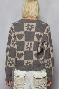 POL V - Neck Heart Pattern Checkered Sweater - Update AvenueTrendsi100100512031192100100512031192c449b05a - 6bc2 - 4997 - a6cf - 3bf5e325c1f5 - Max - OriginGHOST GREY/BEIGE