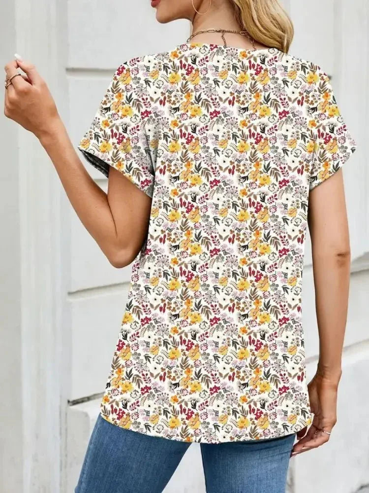 Printed Round Neck Short Sleeve Top - Update AvenueT-ShirtsTrendsi100100212581788100100212581788d0ea725b - 5da4 - 46b9 - ac0c - 2cbfe1143229 - Max - OriginFloral