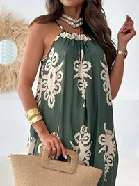 Printed Spaghetti Strap Sleeveless Maxi Dress - Update AvenueEffortless Elegance: DressesTrendsi100100505124969100100505124969eab84eb4 - 02a3 - 44e3 - a748 - ef976f873122 - MaxDark Green