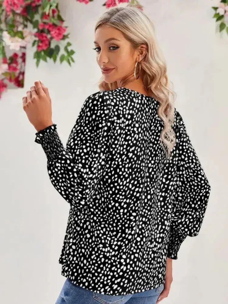 Printed V - Neck Lantern Sleeve Blouse - Update AvenueTrendsi10010069667657810010069667657862d05b70809b4d19bebd9bd248014c5e - MaxBlack