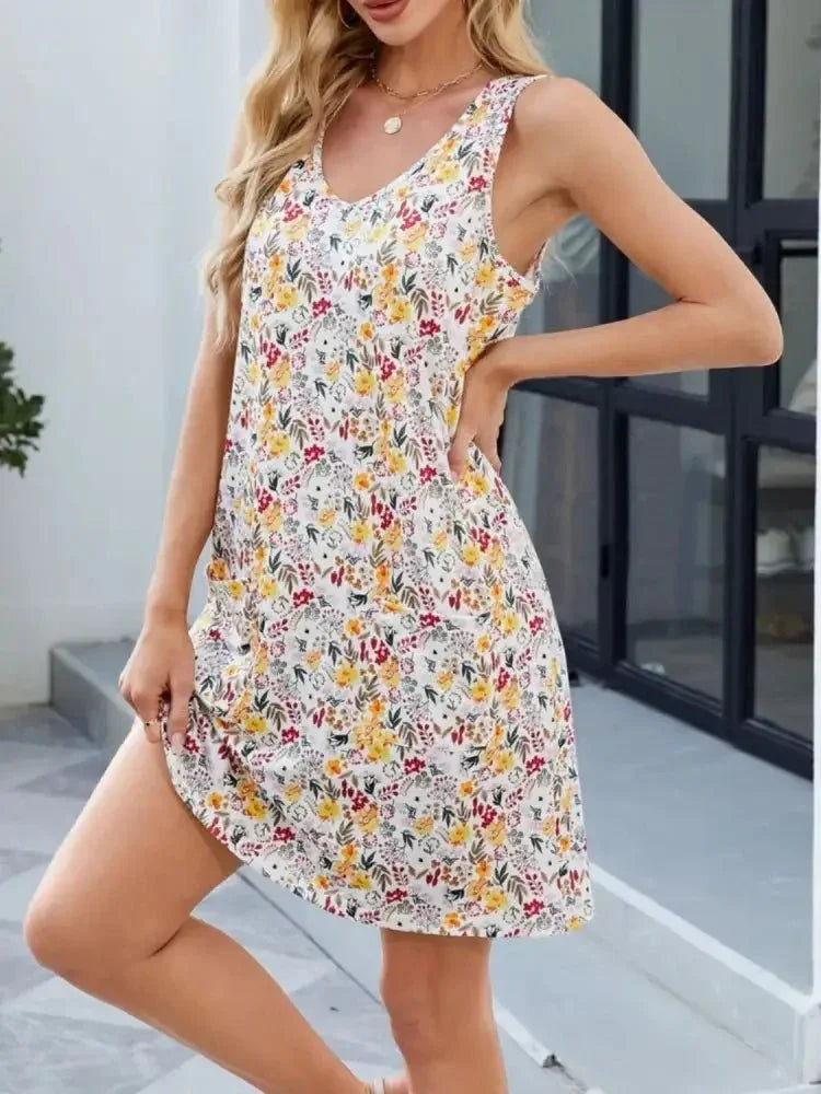 Printed V - Neck Sleeveless Mini Dress with Pockets - Update AvenueEffortless Elegance: DressesTrendsi100100282195757100100282195757115358ea - 160a - 447f - 9554 - 2b6c4126c0aa - Max - OriginFloral