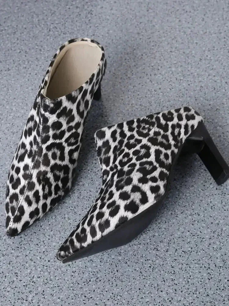 PU Leather Leopard Point Toe Pumps - Update AvenueTrendsi100600058371632100600058371632PU Leather Leopard Point Toe PumpsWhite