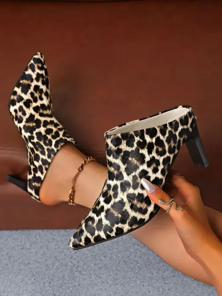 PU Leather Leopard Point Toe Pumps - Update AvenueTrendsi100600058379150100600058379150PU Leather Leopard Point Toe PumpsBrown