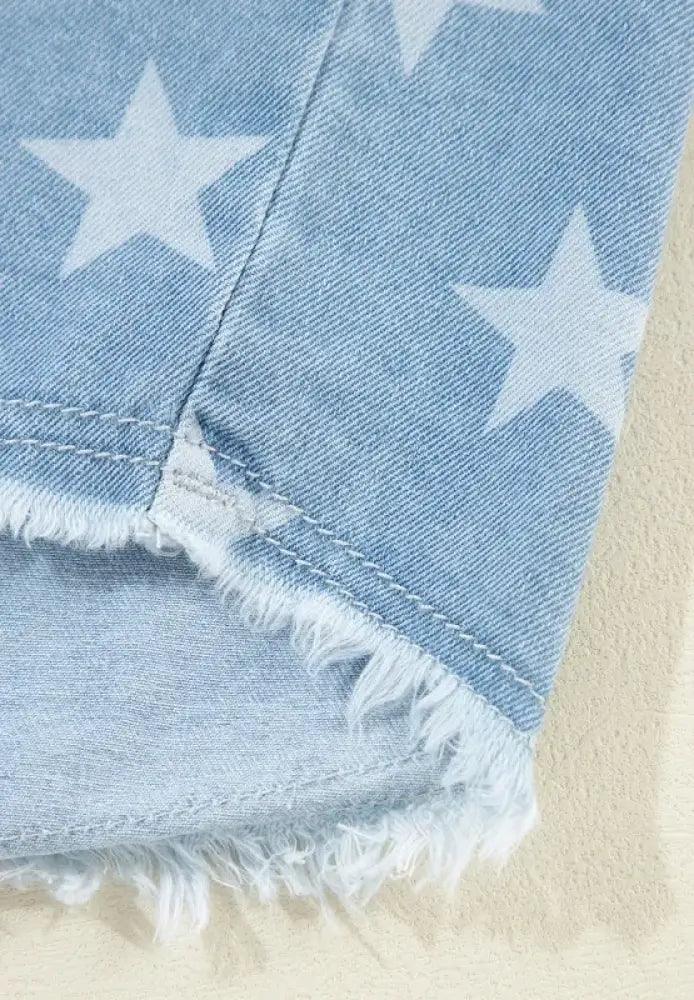 Raw Hem Star Collared Neck Denim Top - Update AvenueHonor the Stars and StripesTrendsi100100453012512100100453012512b436028d - 00ac - 498e - ba76 - f10f074010e9 - MaxMedium