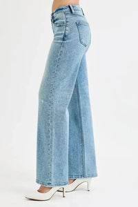 RISEN Full Size Low Rise Ankle Boyfriend Distressed Jeans Plus Size - Update AvenueDaily EssentialsTrendsi100100108721133100100108721133196e6a9544dc4bf582e0ac0f749810ea - Max - OriginMEDIUM