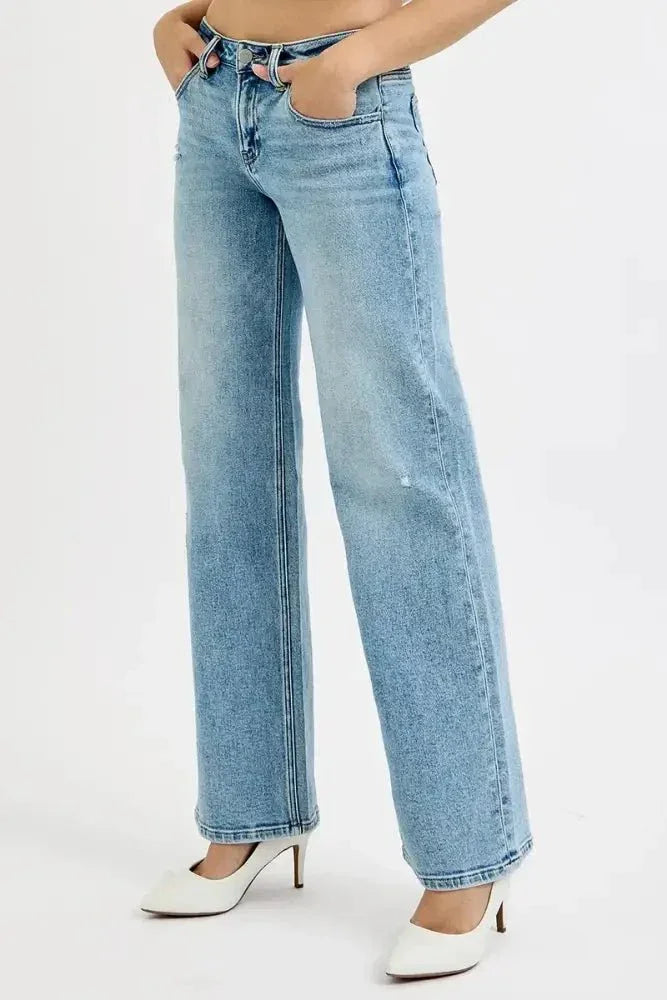 RISEN Full Size Low Rise Ankle Boyfriend Distressed Jeans Plus Size - Update AvenueDaily EssentialsTrendsi100100108721133100100108721133e0adff8494ef4084a507bee46b160465 - Max - OriginMEDIUM