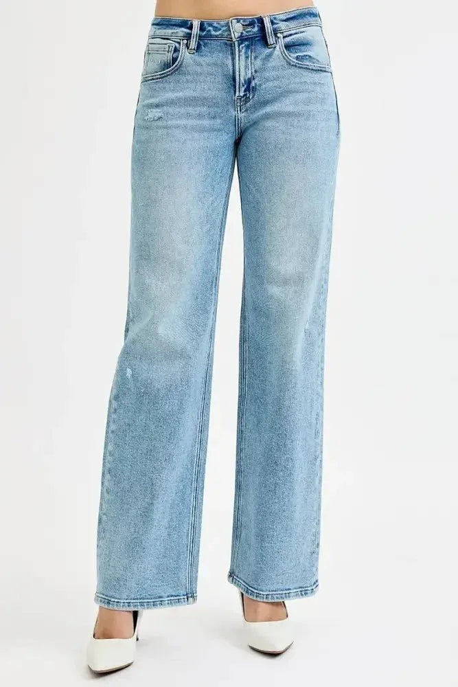 RISEN Full Size Low Rise Ankle Boyfriend Distressed Jeans Plus Size - Update AvenueDaily EssentialsTrendsi1001001087211331001001087211335c7fecc0f4ae46c0bec69e32e255d497 - Max - OriginMEDIUM