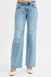 RISEN Full Size Low Rise Ankle Boyfriend Distressed Jeans Plus Size - Update AvenueDaily EssentialsTrendsi1001001087211331001001087211335c7fecc0f4ae46c0bec69e32e255d497 - Max - OriginMEDIUM