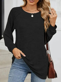 Round Neck Long Sleeve T-Shirt - Update AvenueT-ShirtsTrendsi100100578600475100100578600475e77bc51b - 5045 - 42f0 - 9638 - 3412da355ec7 - Max - OriginBlack
