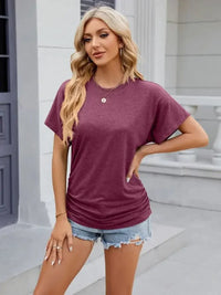 Round Neck Short Sleeve T-Shirt - Update AvenueT-ShirtsTrendsi100100490157618100100490157618d606b654c57b45819bd0e02e33c92943 - Max - OriginWine Red