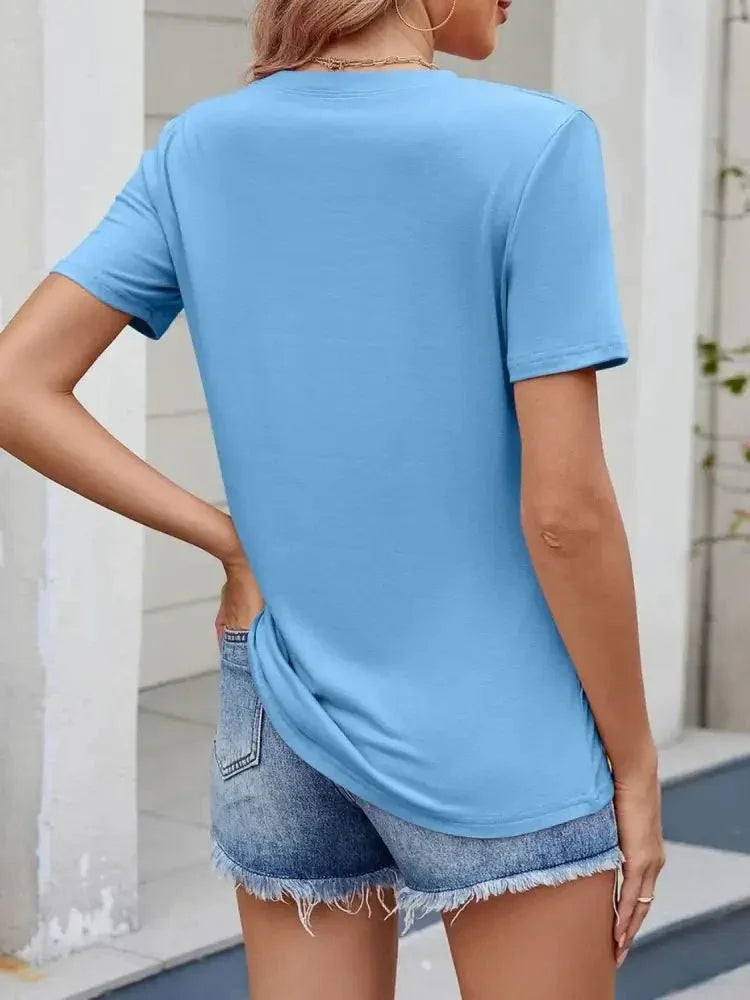 Round Neck Short Sleeve T-Shirt - Update AvenueT-ShirtsTrendsi1001008959728891001008959728896048215f - c4ad - 4eb0 - 984e - 99eb6a455600 - Max - OriginSky Blue