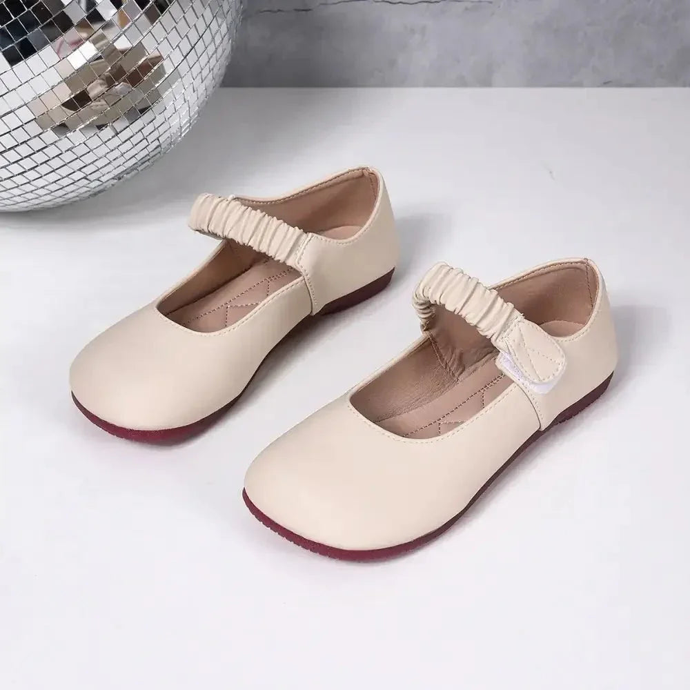 Round Toe Flat Loafers - Update AvenueTrendsi100600285509508100600285509508Round Toe Flat LoafersApricot
