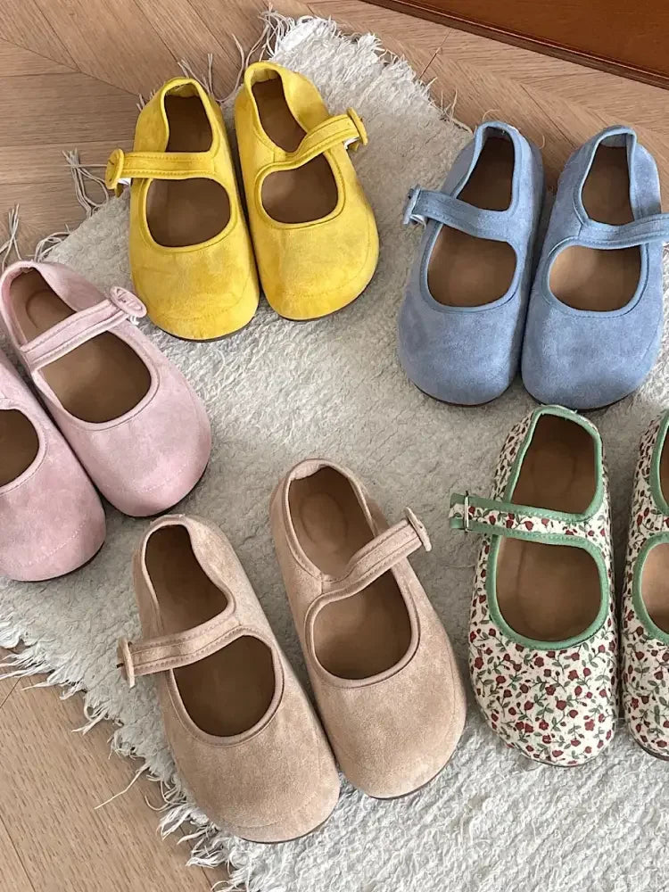 Round Toe Flat Slip-Ons