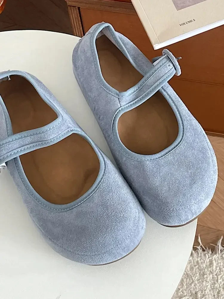 Round Toe Flat Slip-Ons