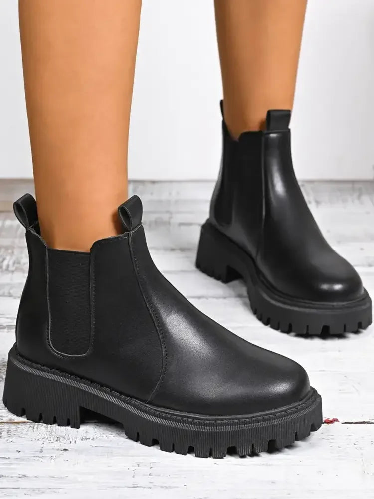 Round Toe Platform Boots